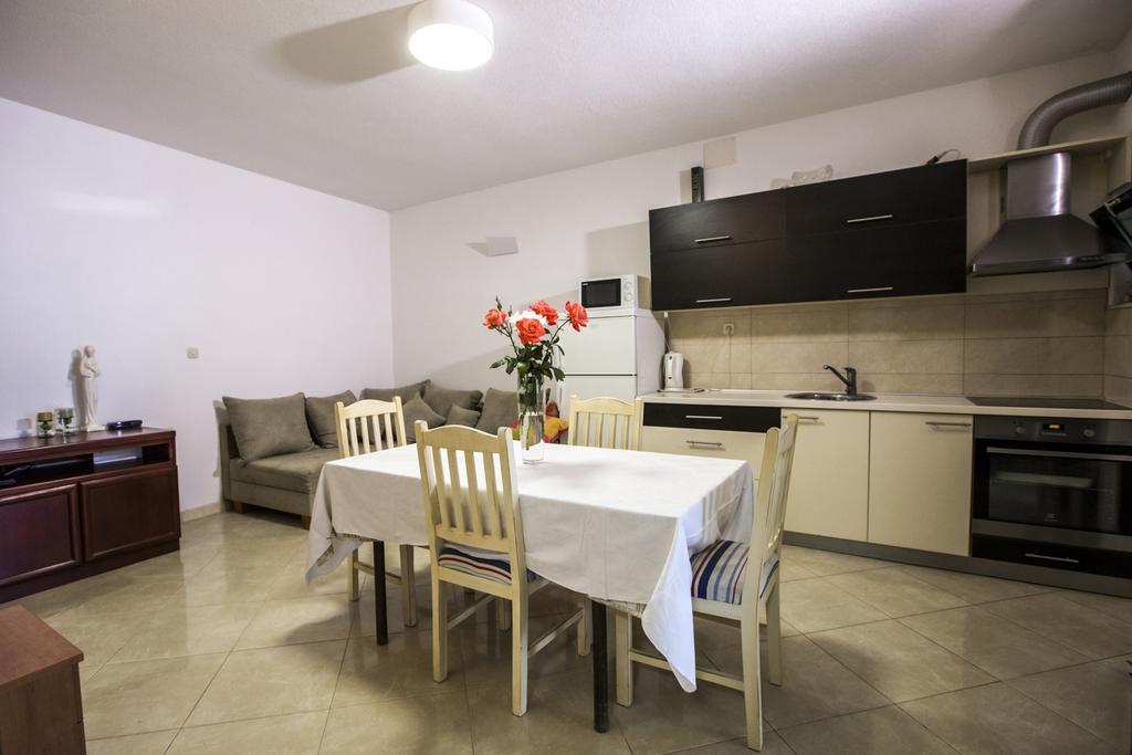 Apartments Bago Τρογκίρ Εξωτερικό φωτογραφία
